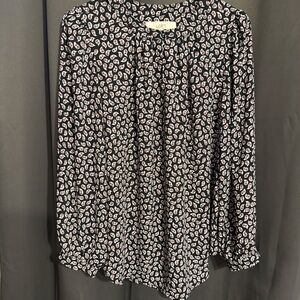 LOFT Black Paisley-Print Long Sleeve Women’s  Blouse with White and Red Accents